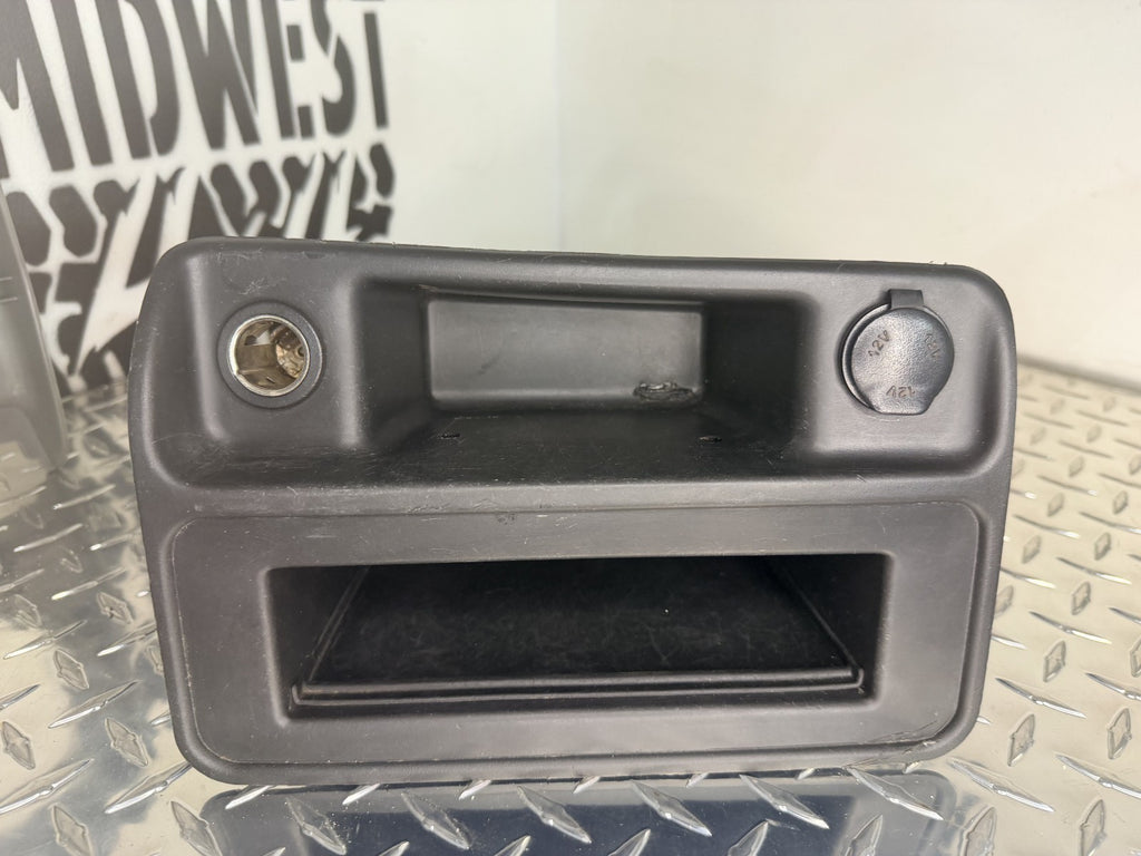 2003-06 GMC Sierra/Yukon Floor Center Console w/Bose Entertainment+Rear Climate