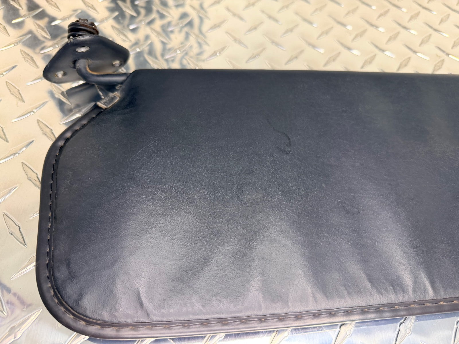 1973-91 Chevy/GMC C/K 10/20/30 Suburban Right Sun Visor OEM Blue