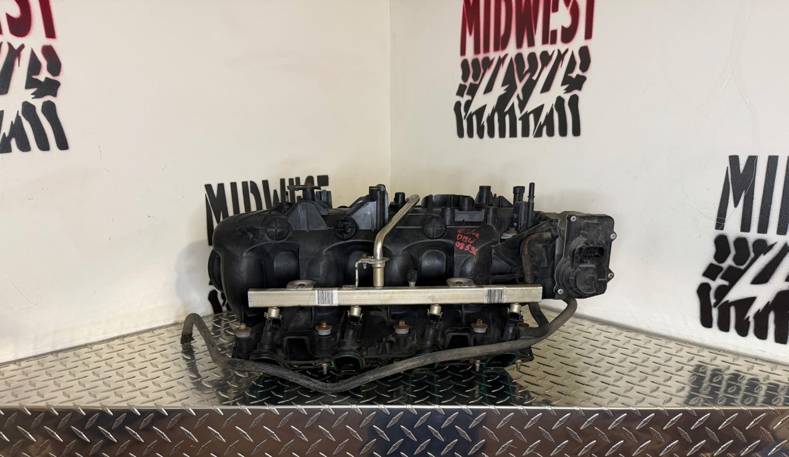2004-08(Early) Chevy/GMC 5.3L LC9 Flex Fuel Intake Manifold w/TB+Fuel Rail OEM