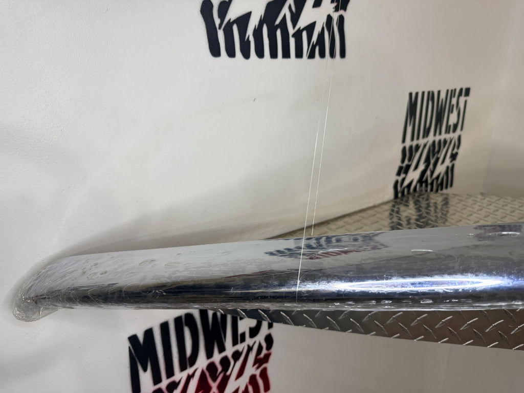 88-99 Chevy Pickup/92-94 Blazer/95-00 OBS Tahoe AVS Hood Shield-680631 Chrome