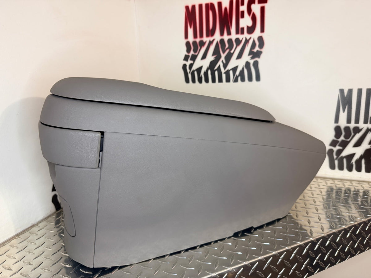 1995-99 Chevy GMC C/K 1500/2500 Suburban Center Console Refurbished OEM- Md Gray