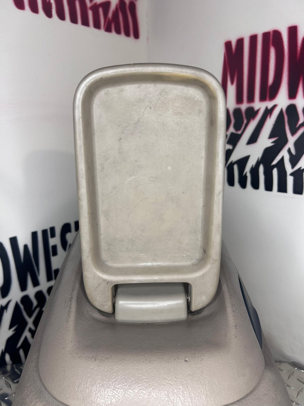 1995-99 Chevy GMC C/K 1500 2500 Floor Center Console OEM Suburban Silverado