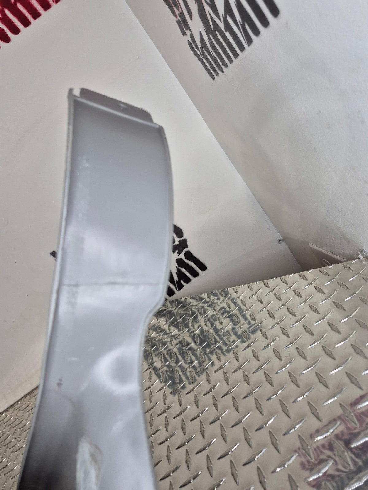 1996-00 OBS Chevy C/K Truck Crew Cab C Pillar Trim Molding Right Side Md Gray
