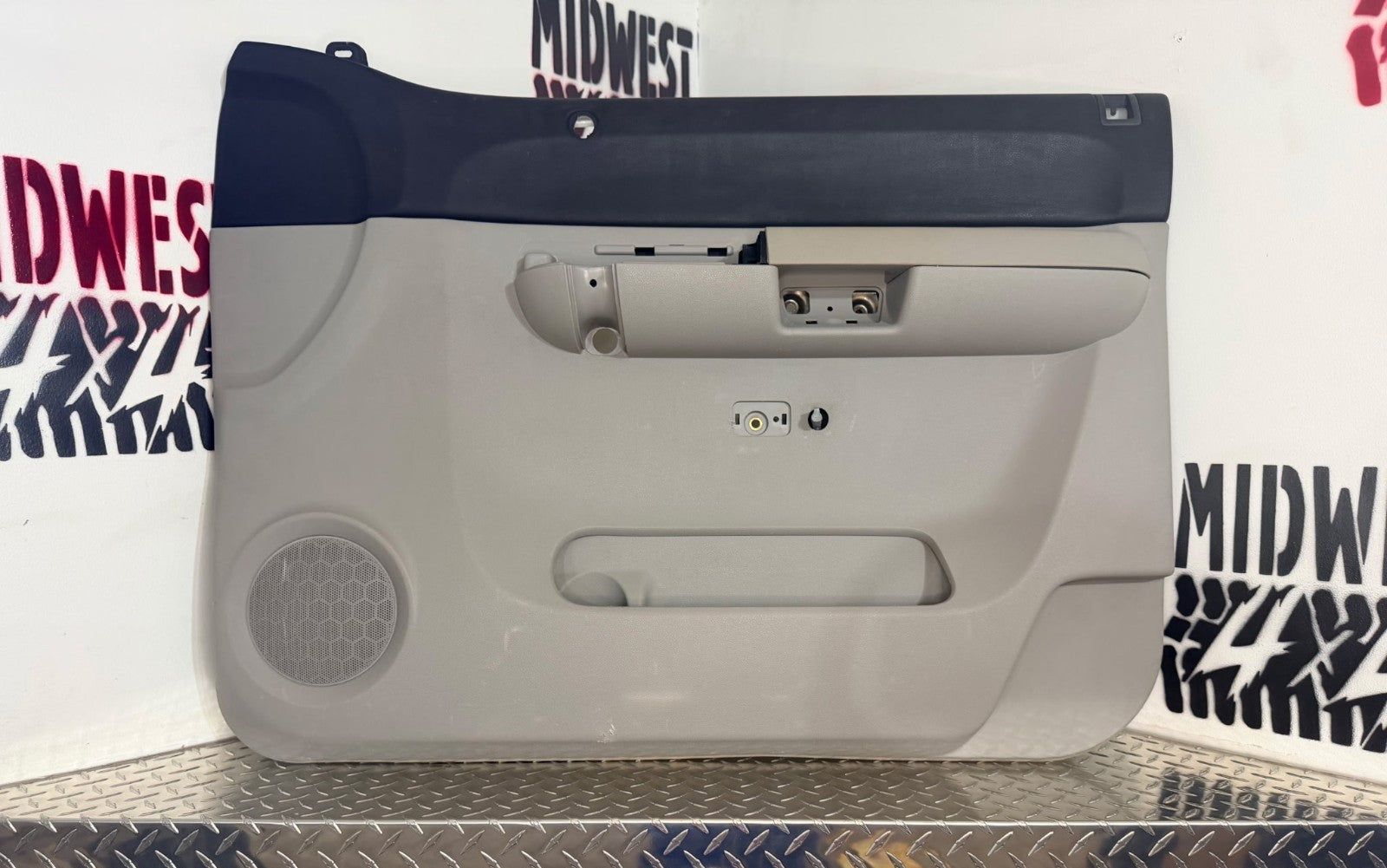 2007-09 Sierra Silverado Front Passenger Door Panel OEM