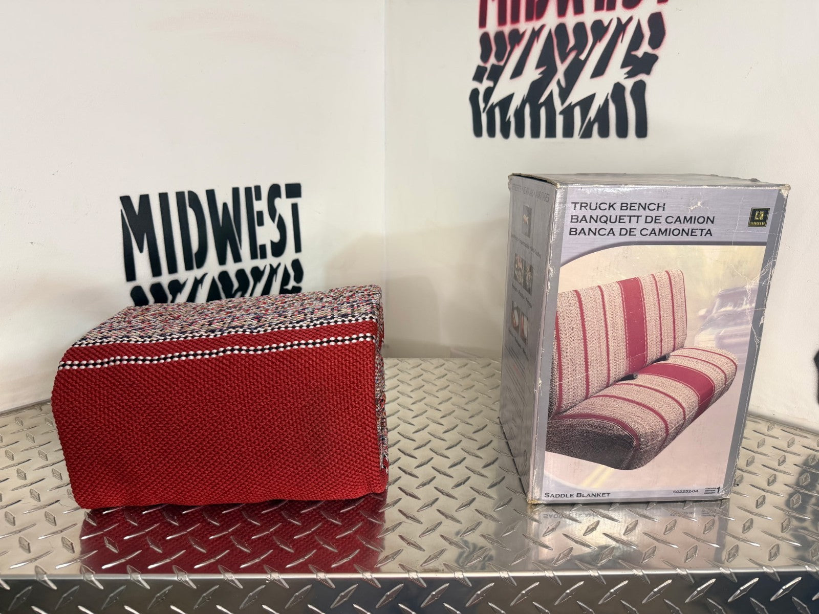 Saddleman Rugged Saddle Blanket Truck Bench Seat Cover- Wine 02252-04