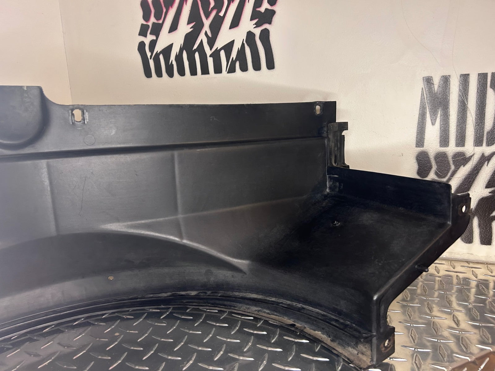 1988-99 Chevy/GMC C/K Upper Radiator Fan Shroud OEM Silverado Sierra