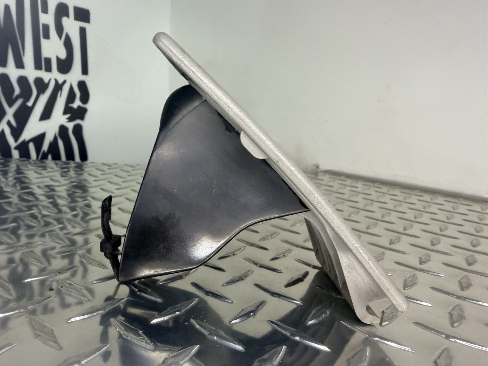 1995-1998 Chevy GMC Silverado Sierra Ashtray Silverado Tahoe Gray OEM