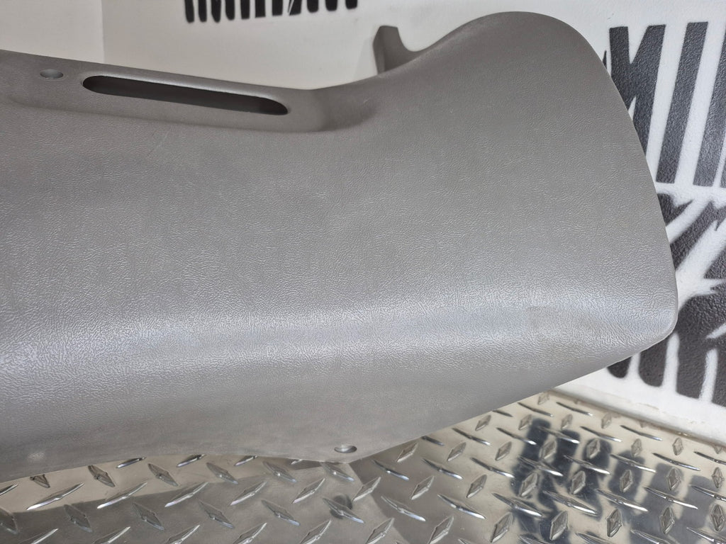 1995-99 Chevy GMC C/K Suburban OEM C Pillar Trim Panel Right Passenger-Gray