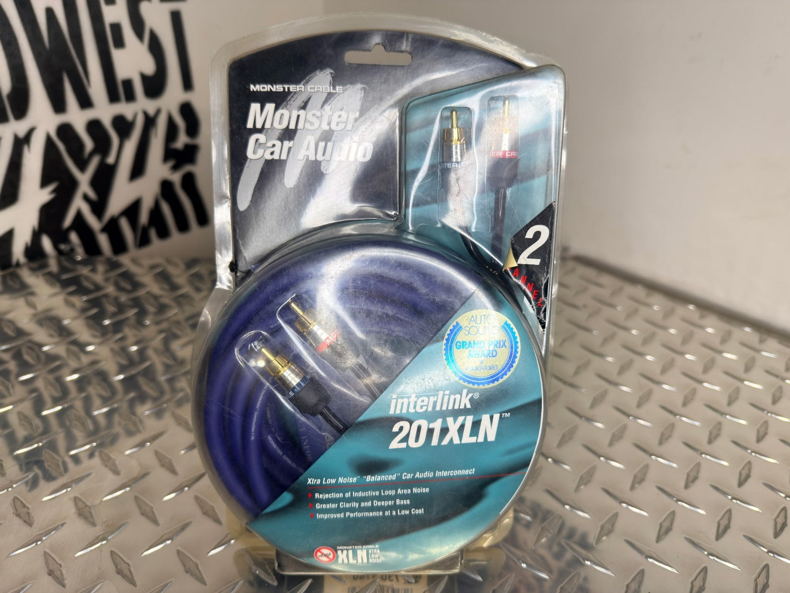 Monster Car Audio Interlink 201XLN 2 Channel 5 Meter Directional Interconnect