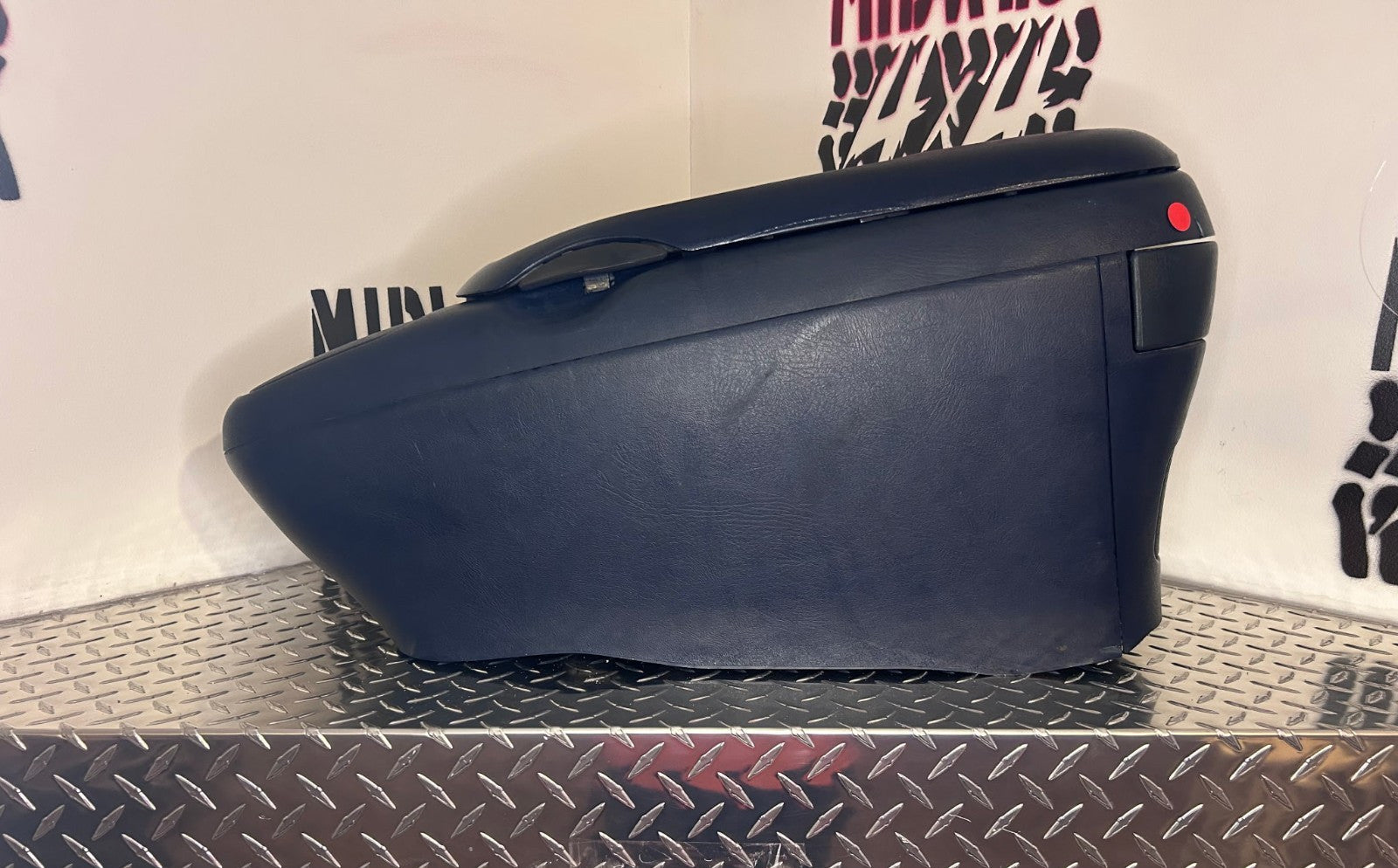1995-99 Chevy GMC C/K 1500 2500 Floor Center Console OEM Suburban Silverado Blue