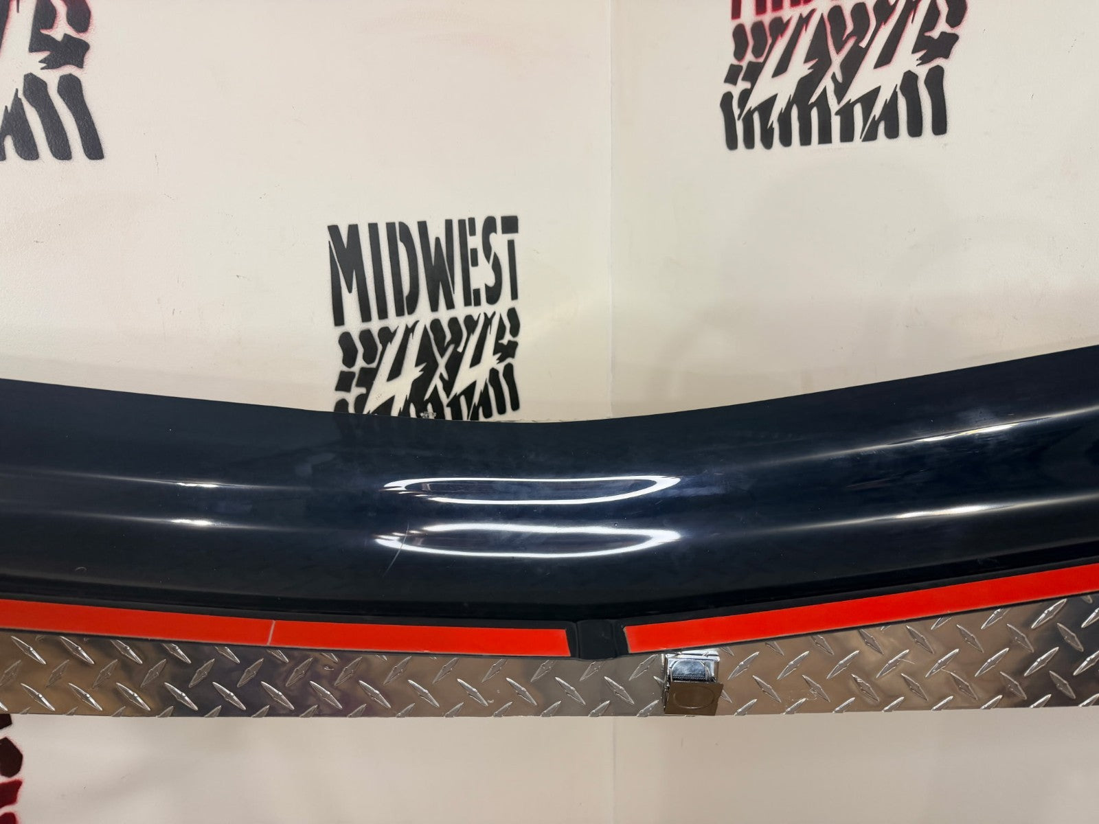 1999-06 GMC Sierra Denali 00-06 Yukon XL TrailFX Hood Protector Black 8064