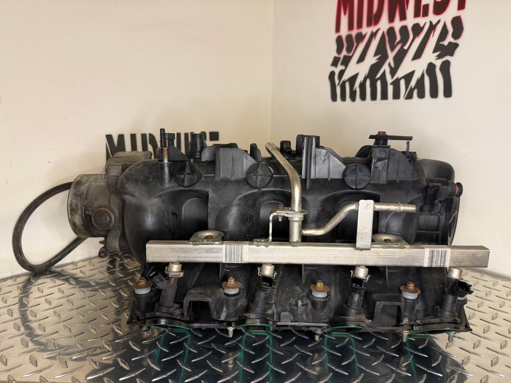 2004-08(Early) Chevy/GMC 5.3L LC9 Flex Fuel Intake Manifold w/TB+Fuel Rail OEM
