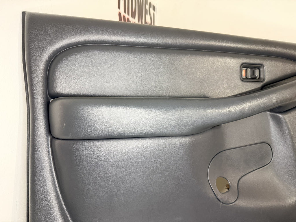 1999-06 Silverado/Sierra Driver LH Front Door Panel Manual Window OEM Graphite