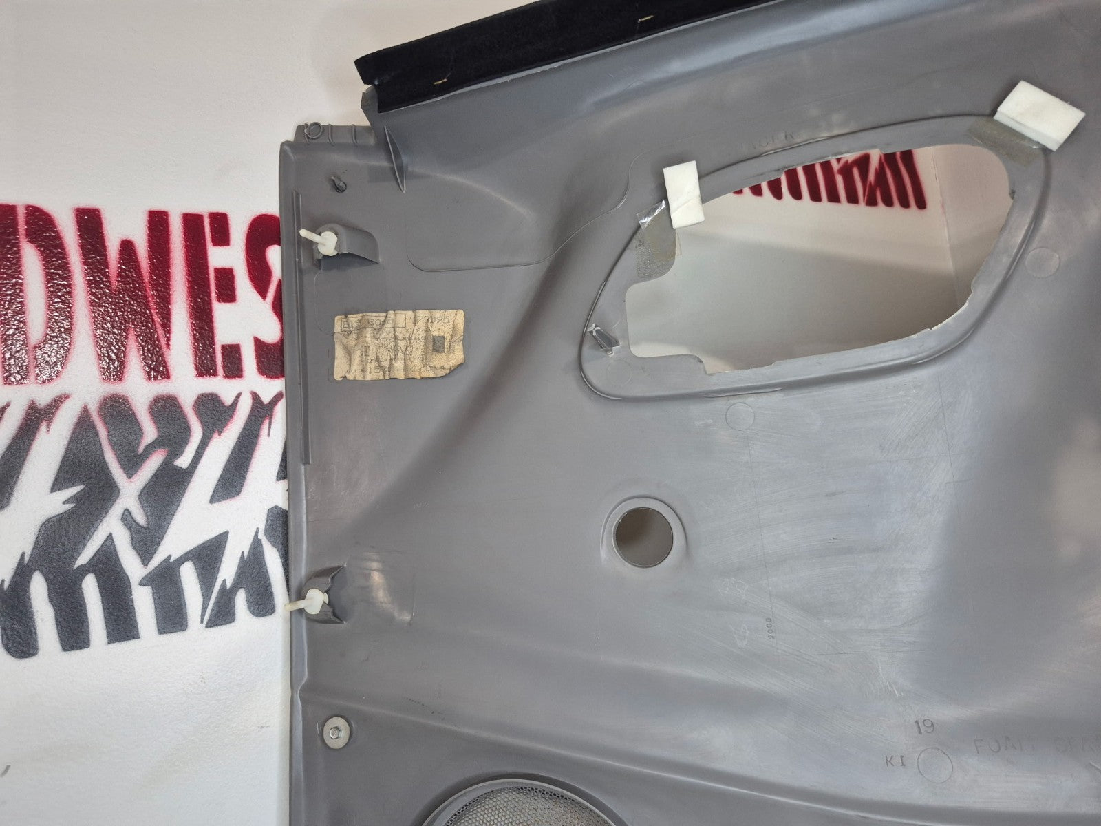 1995-98 OBS Chevy/GMC C/K 1500 2500 3500 Left Driver Door Panel OEM Man Window
