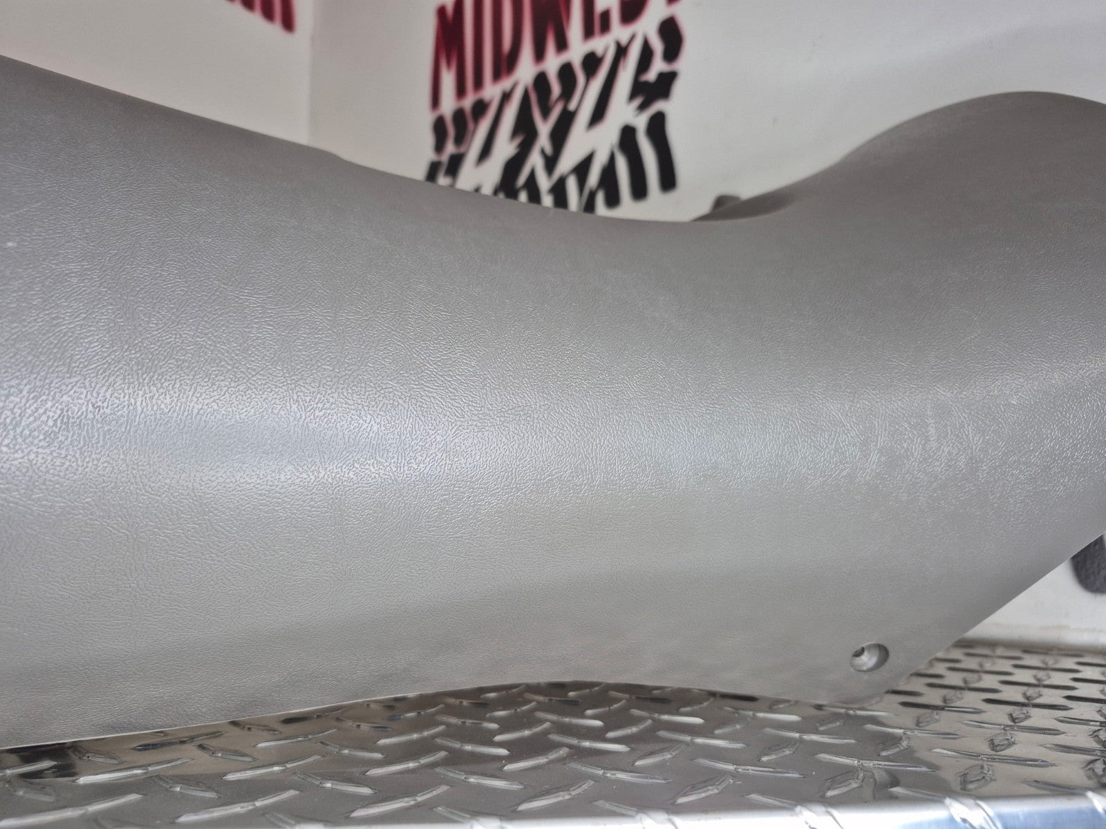 1995-99 Chevy GMC C/K Suburban OEM C Pillar Trim Panel Right Passenger-Gray