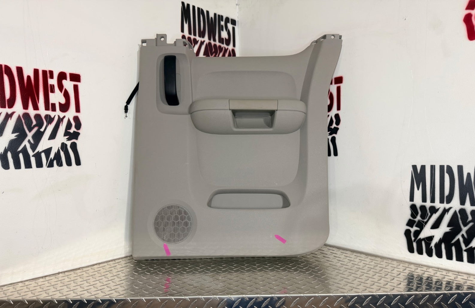 2007-13 Chevy/GMC Silverado/Sierra Rear Right Door Panel Ext. Cab OEM