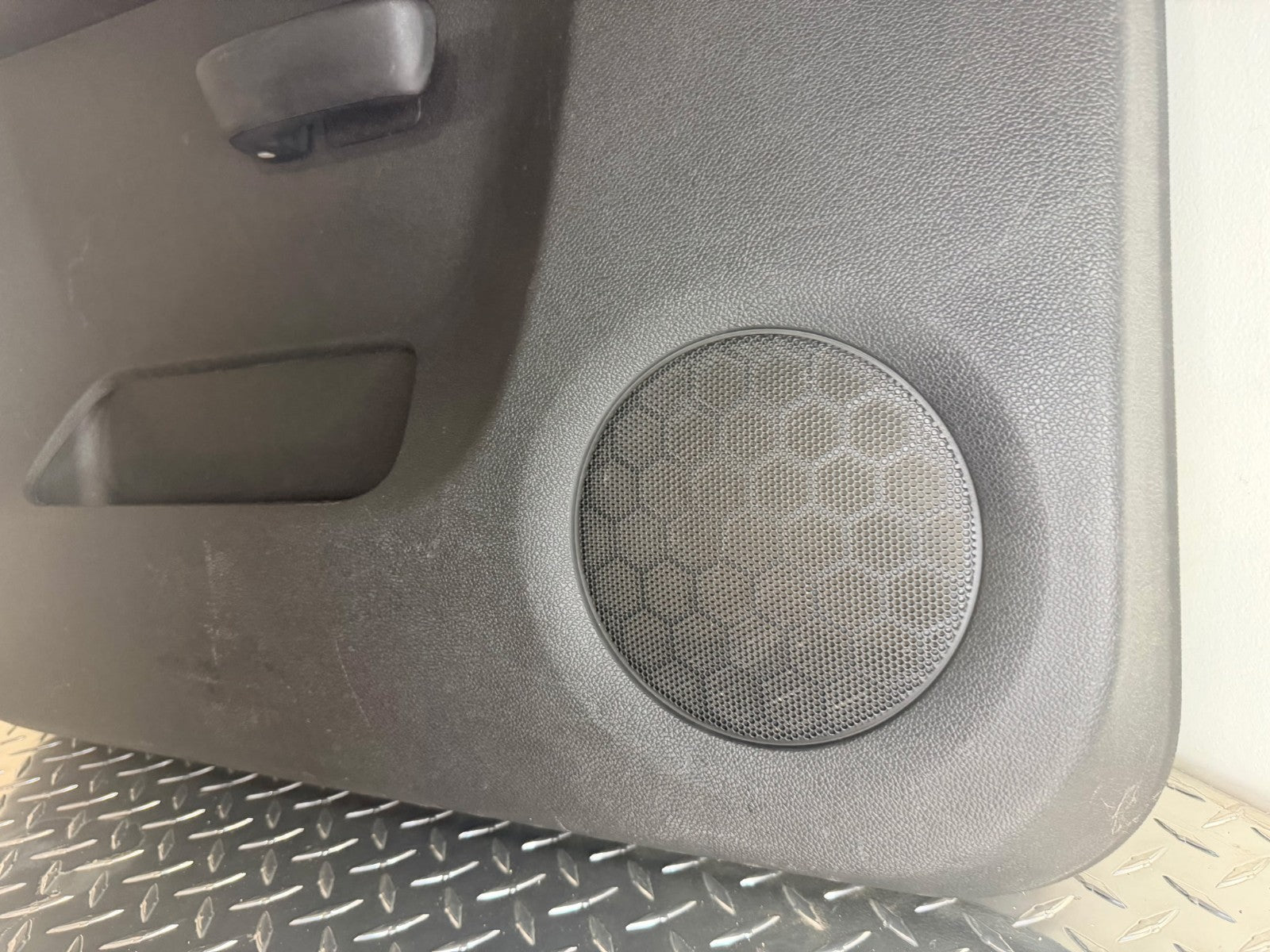 2007-13 Silverado/Sierra Rear Left Driver Side Door Panel Crew Cab OEM