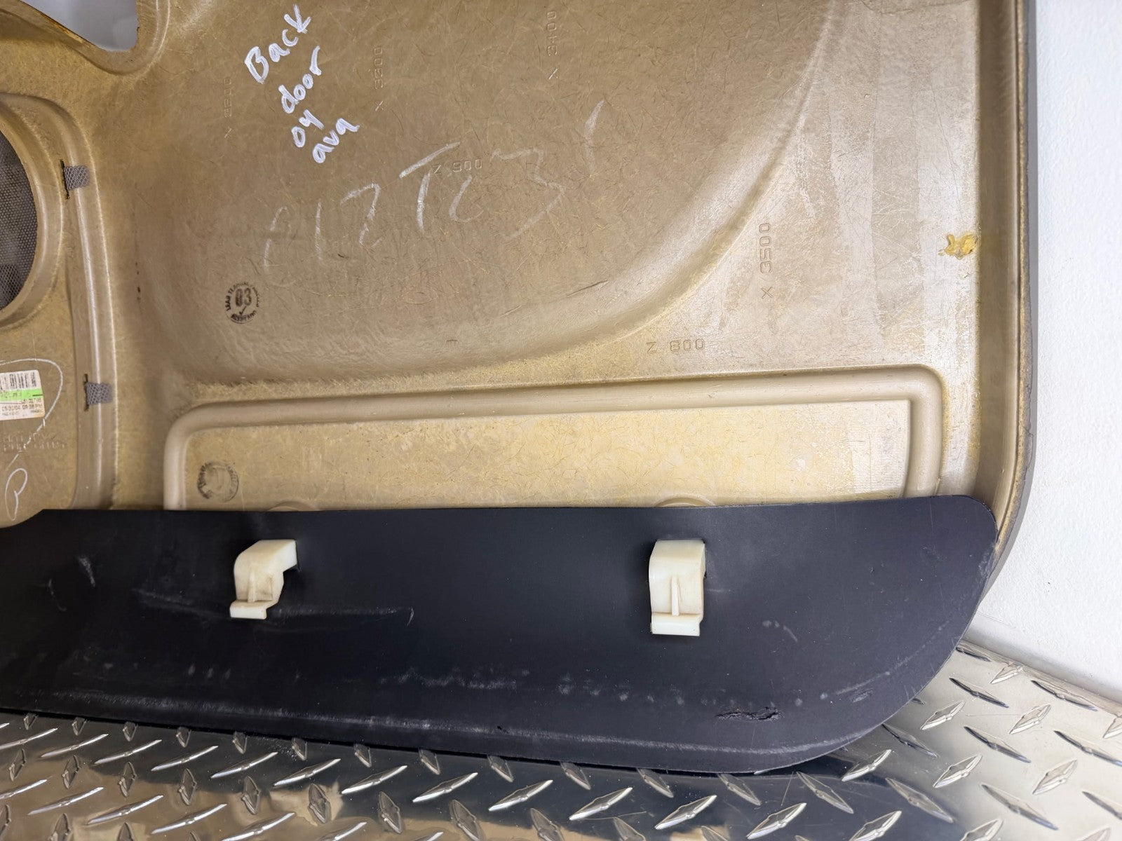 2003-06 Silverado/Sierra Rear Left Door Panel OEM Yukon Escalade