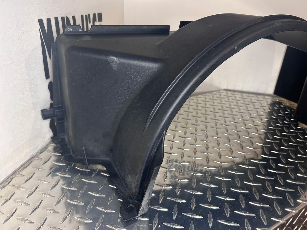 1999-04 Chevy/GMC Silverado Sierra Fan Shroud Assy Upper+Lower OEM