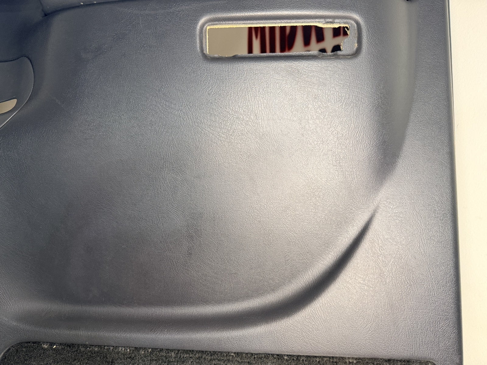 2001-02 Chevy GMC Silverado Sierra Crew Cab RH Rear Door Panel w/ Window Switch