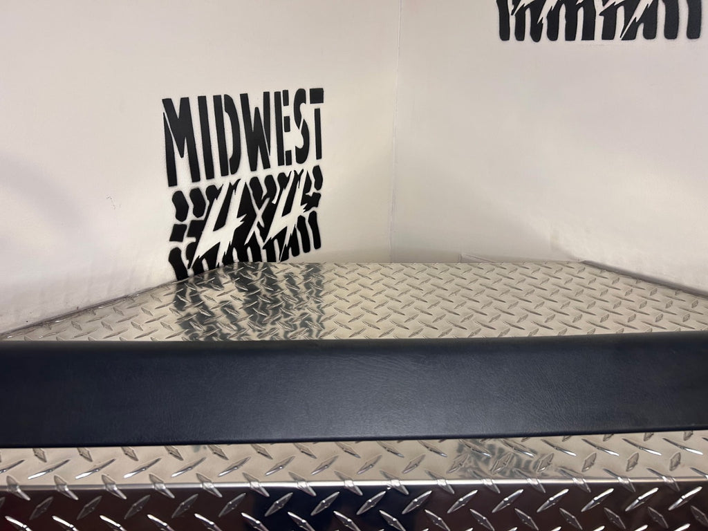 1999-06 Chevy GMC Ext. Cab Rear Window Upper Trim Moulding OEM Silverado Sierra