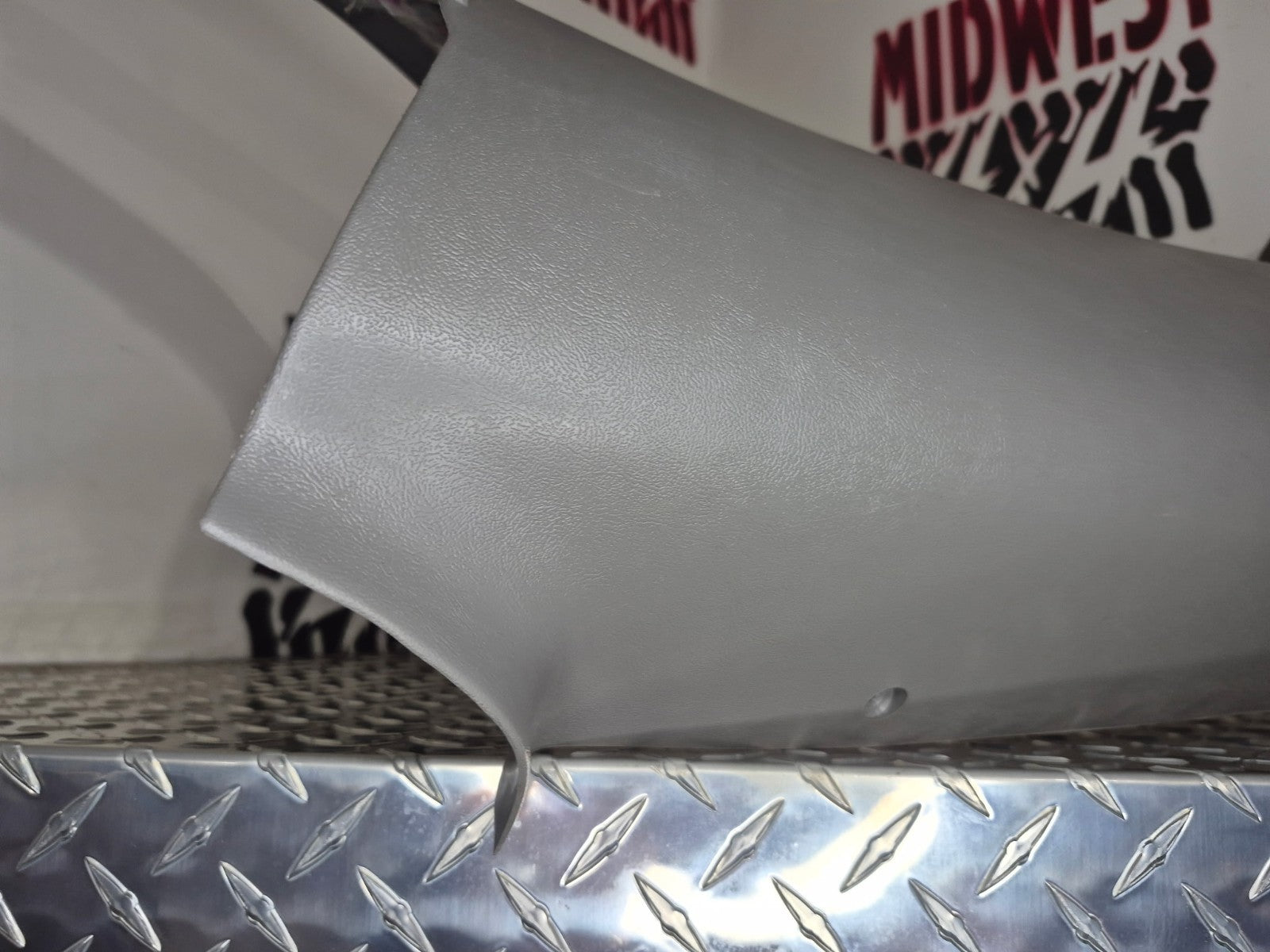 1995-99 Chevy GMC C/K Suburban OEM C Pillar Trim Panel Right Passenger-Gray