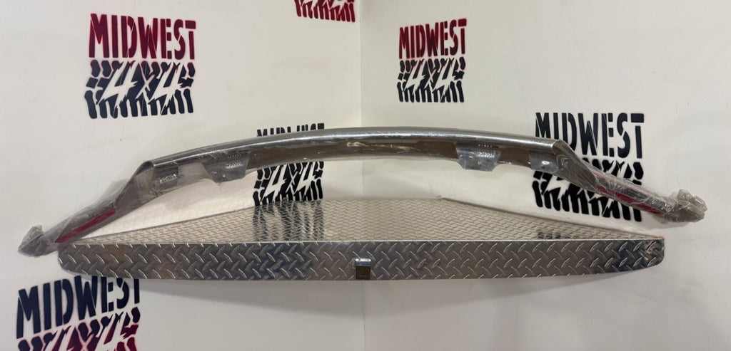 2002-09 GMC Envoy Denali 03-08 Isuzu Ascender AVS Bug Shield- 680226 Chrome