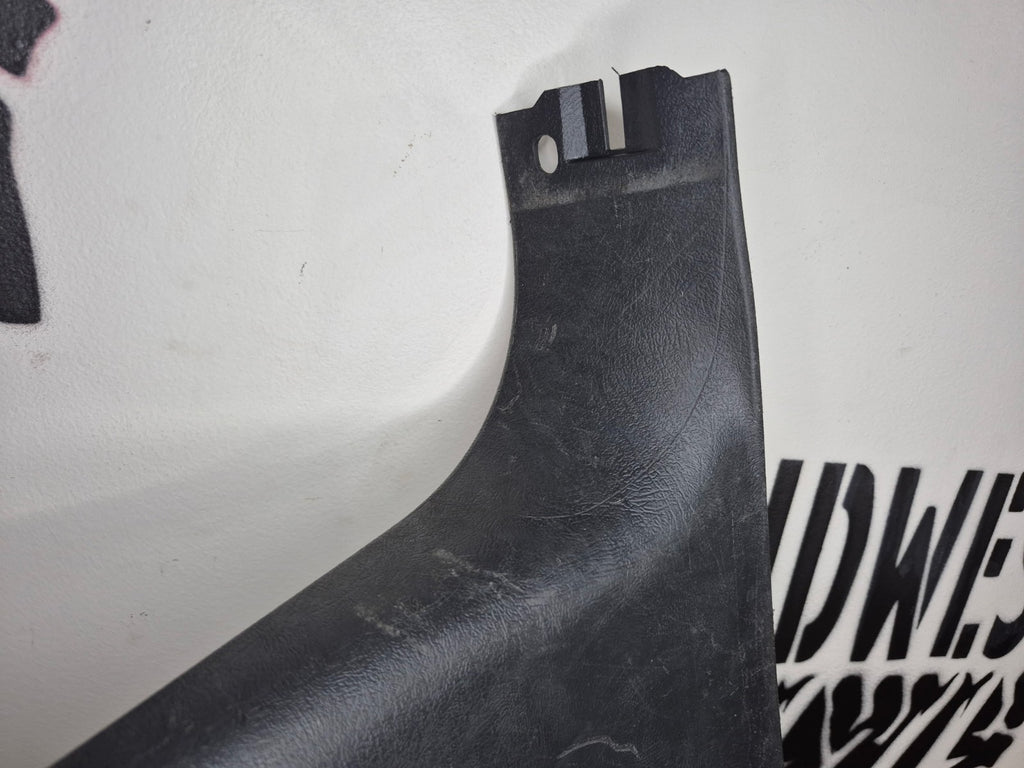 1999-06 Silverado Sierra Suburban B Pillar Trim Panel RH Crew Cab OEM Graphite