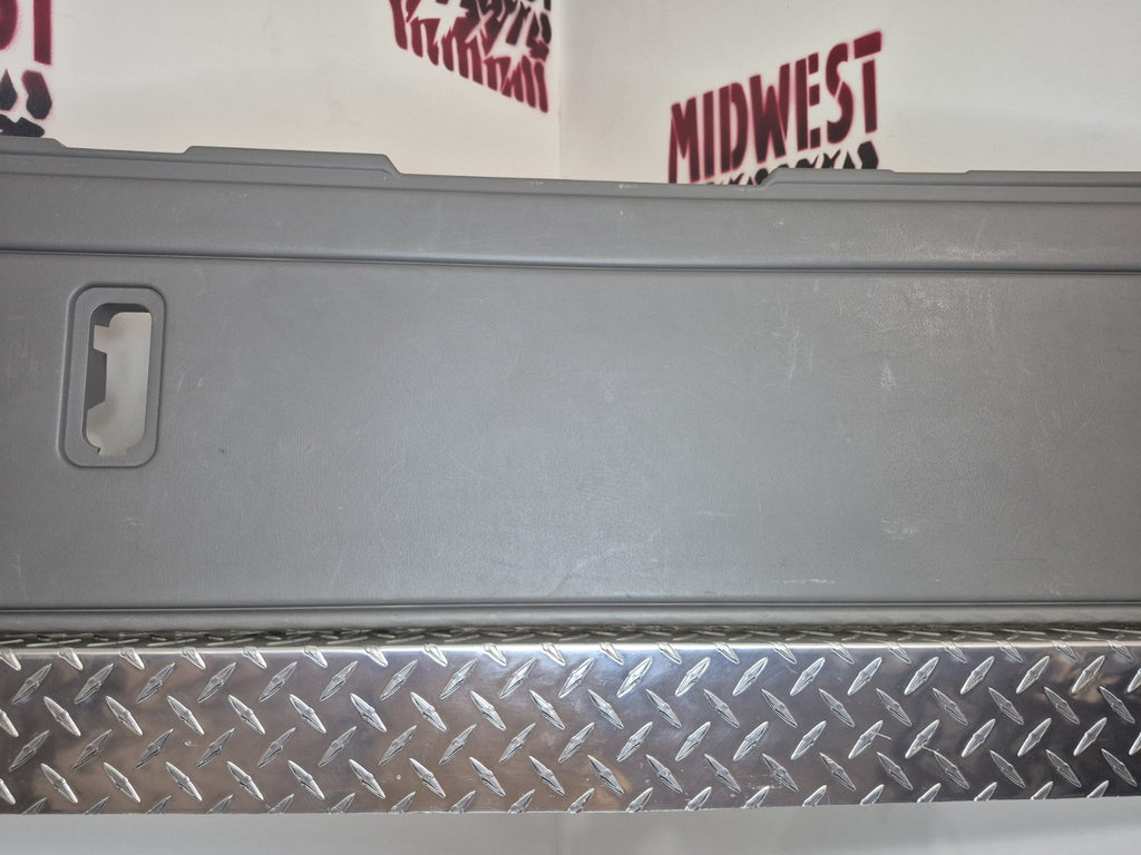 2000-06 Chevy GMC Tailgate Hatch Interior Trim Yukon Escalade OEM Lower