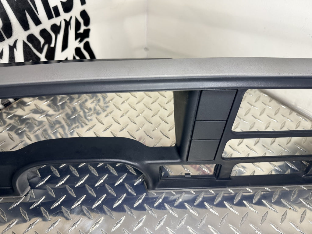 1995-99 Chevy GMC C/K Silverado Sierra Yukon Dash Bezel Cluster Trim OEM