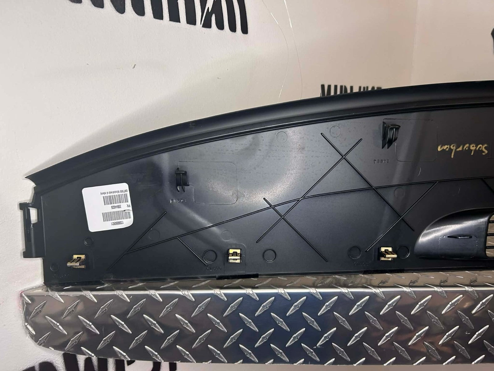 2007-13 Silverado Sierra Suburban Dash Defrost Vent Trim Panel OEM