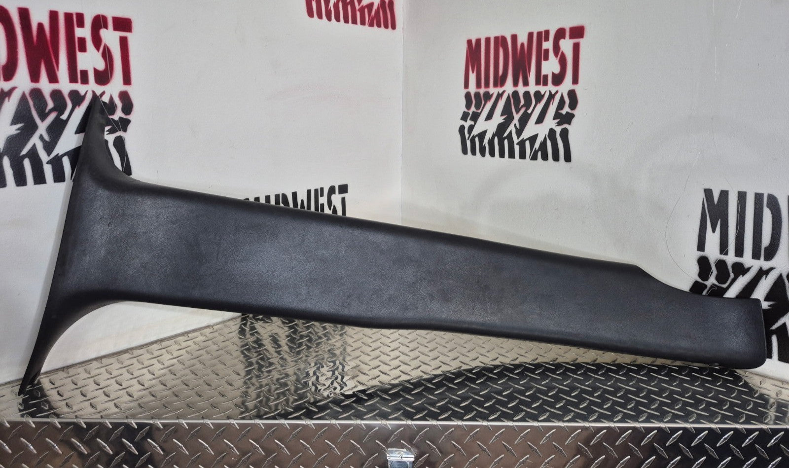 1999-06 Silverado Sierra Suburban B Pillar Trim Panel LH Crew Cab OEM Graphite
