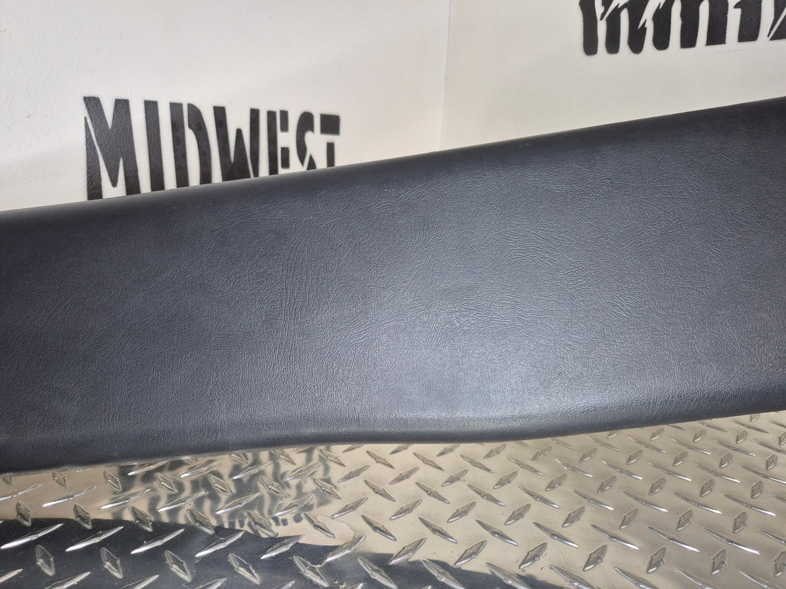 1999-06 Silverado Sierra Suburban B Pillar Trim Panel RH Crew Cab OEM Graphite