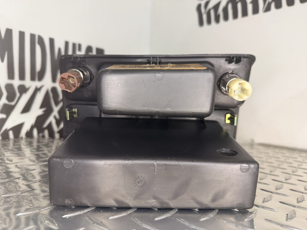 2003-06 GMC Sierra/Yukon Floor Center Console w/Bose Entertainment+Rear Climate