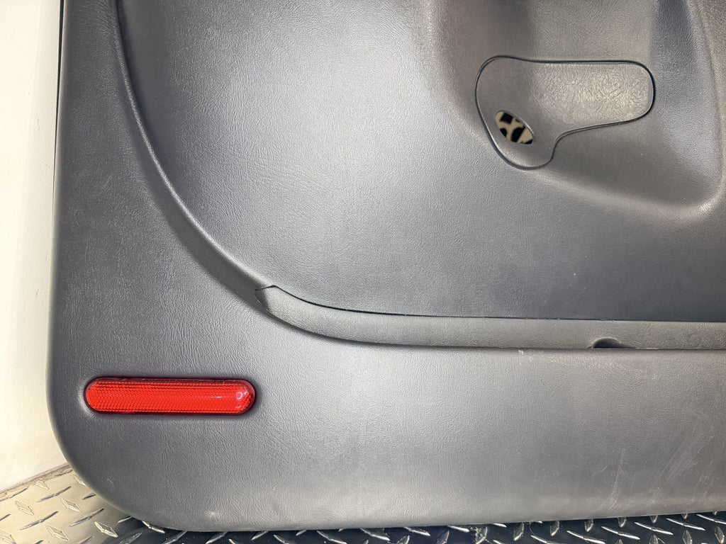 1999-06 Silverado/Sierra Driver LH Front Door Panel Manual Window OEM Graphite