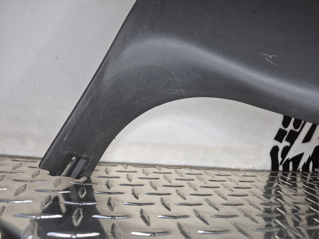 2000-06 Chevy Tahoe GMC Yukon Silverado LH B Pillar Center Trim Panel-Dk Pewter