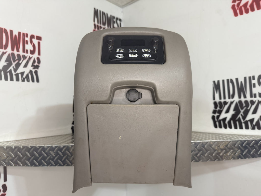 2003-06 GMC Sierra/Yukon Floor Center Console w/Bose Entertainment+Rear Climate