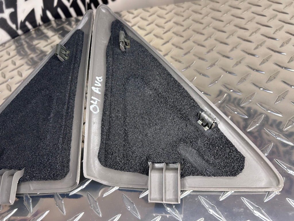 1999-06 Chevy/GMC Silverado Sierra Escalade Mirror Sail Panel Trim Set OEM