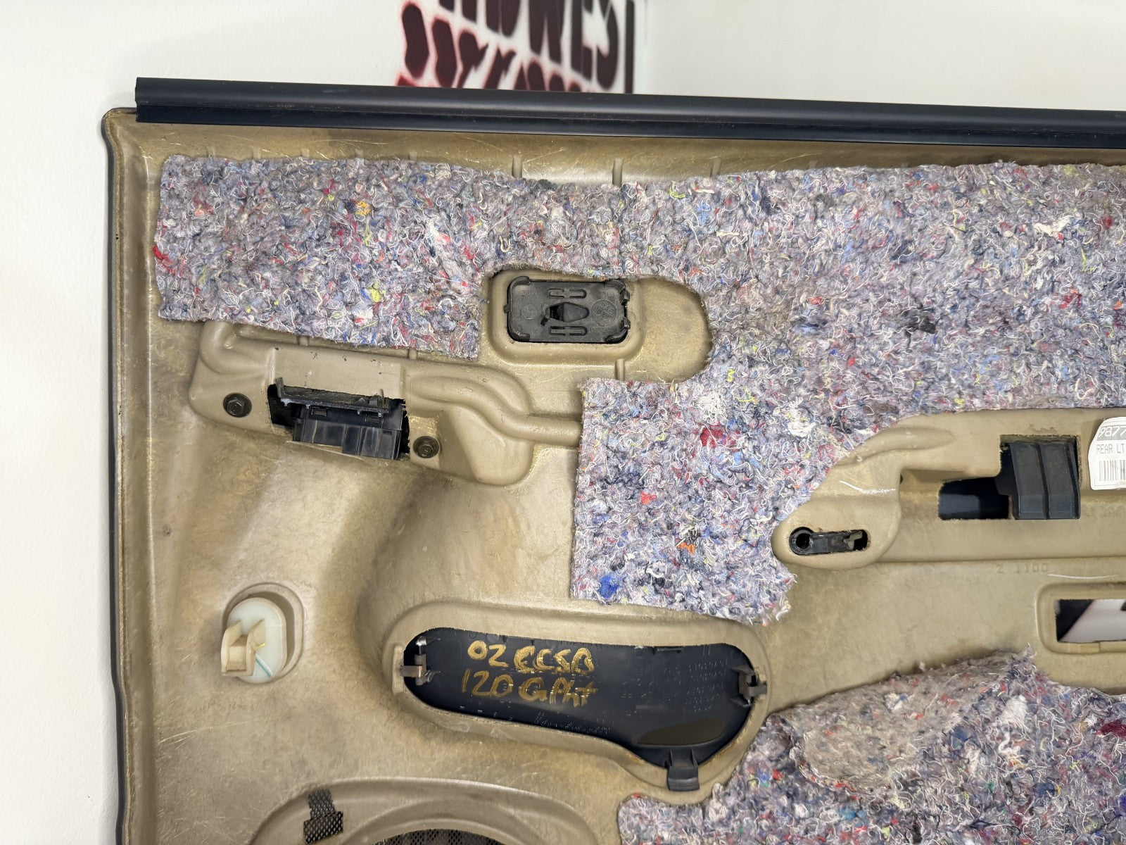 2001-02 Chevy GMC Silverado Sierra Crew Cab LH Rear Door Panel w/ Window Switch