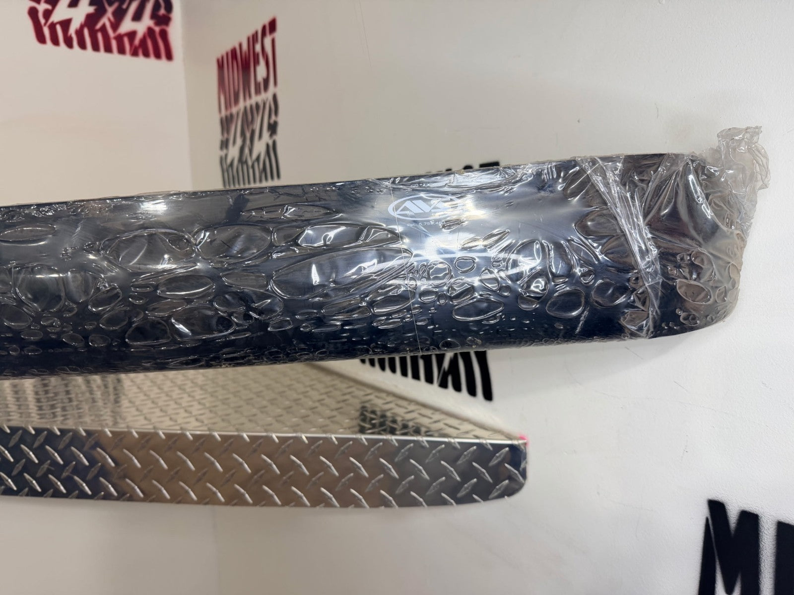 1981-91 Chevy/GMC Blazer Crew Cab Full Size Pickup AVS Hood Shield-25448 Smoke