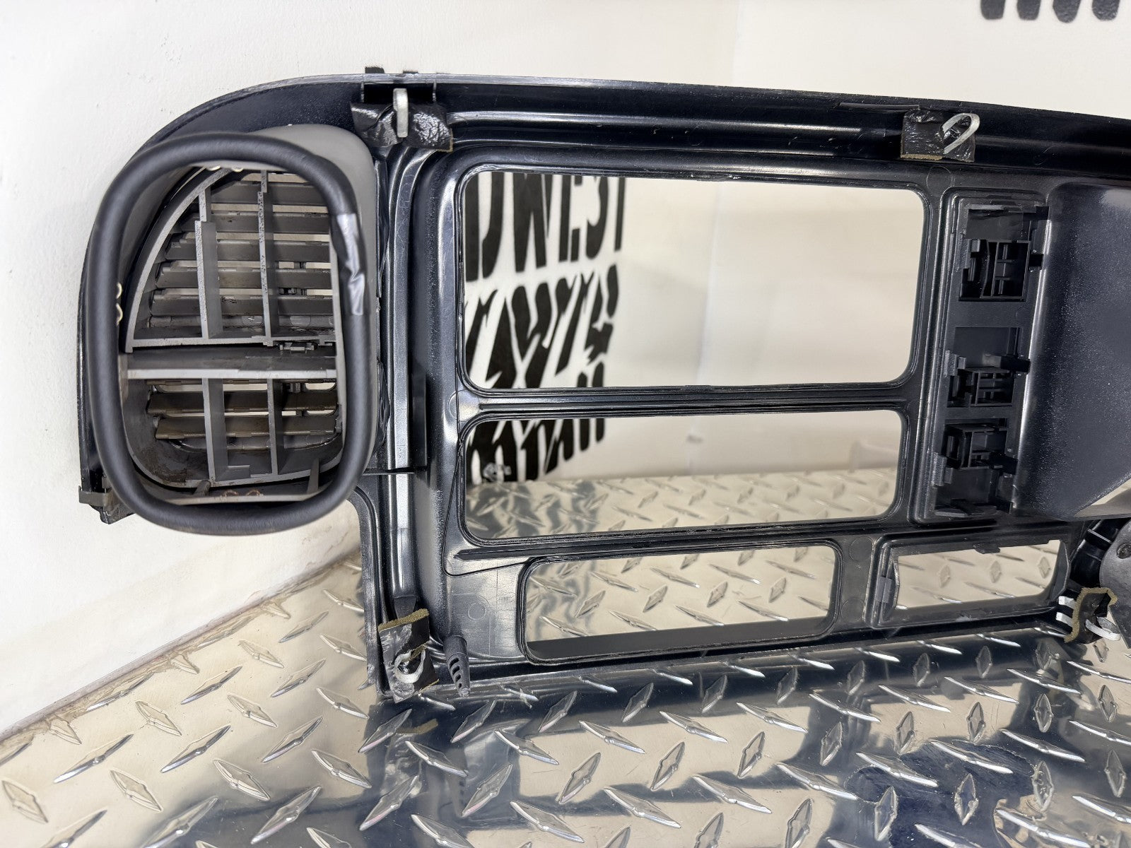 1995-99 Chevy GMC C/K Silverado Sierra Yukon Dash Bezel Cluster Trim OEM