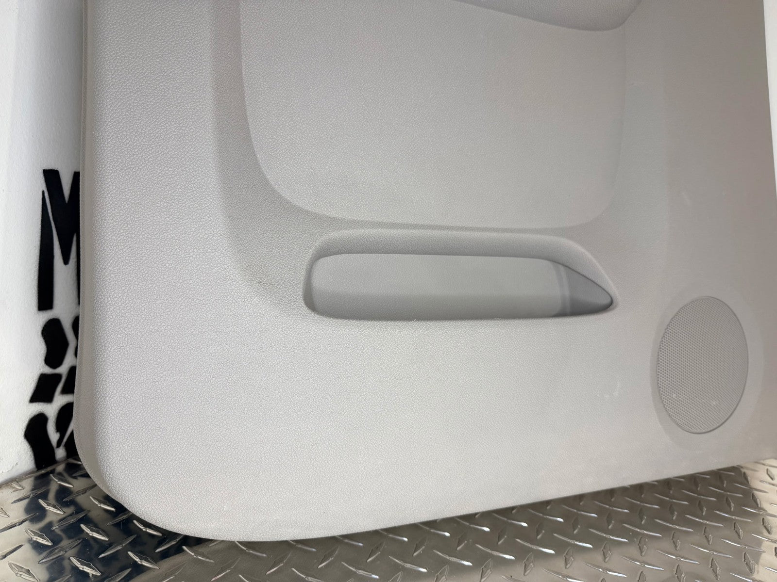2007-13 Chevy/GMC Silverado/Sierra Rear Left Door Panel Ext. Cab OEM