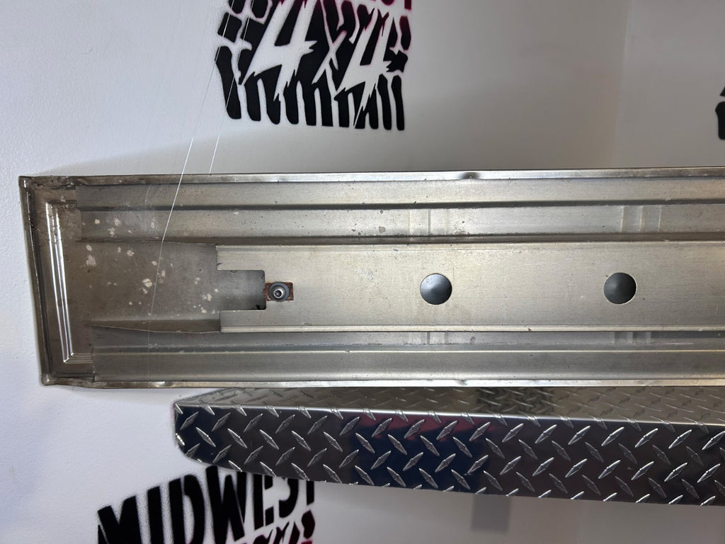 1981-89 GMC C/K R/V Tailgate Band Trim Panel OEM Square Body Sierra