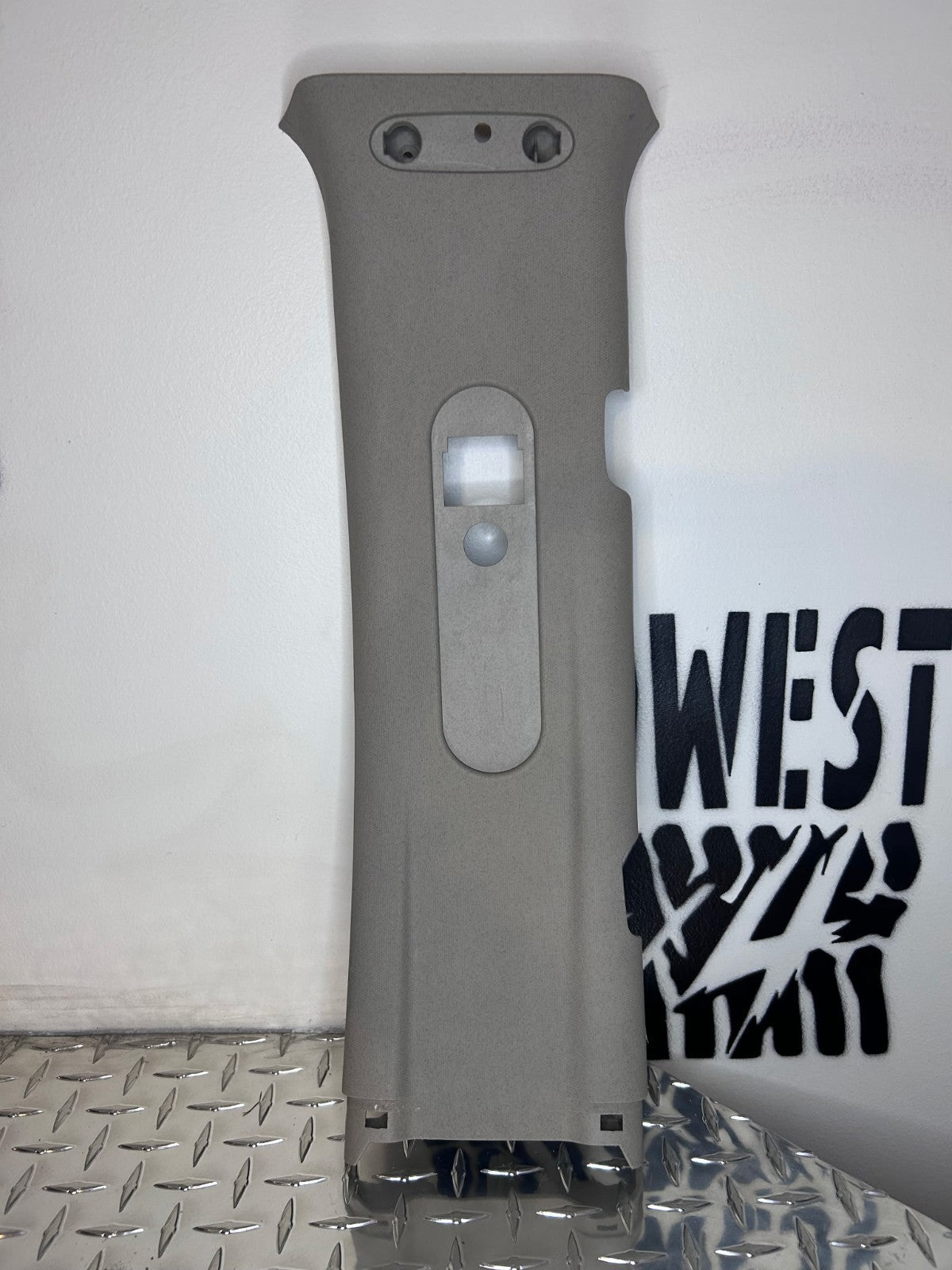 2010-2014 Chevy GMC Center B Pillar Trim Upper+Lower Rear Right Yukon Suburban