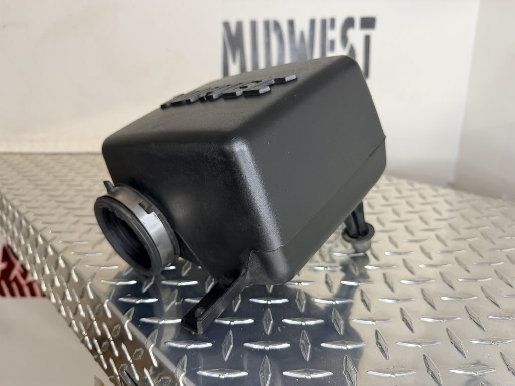 1995-99 Chevy GMC C/K Air Intake Resonator Silverado Sierra Vortec OEM