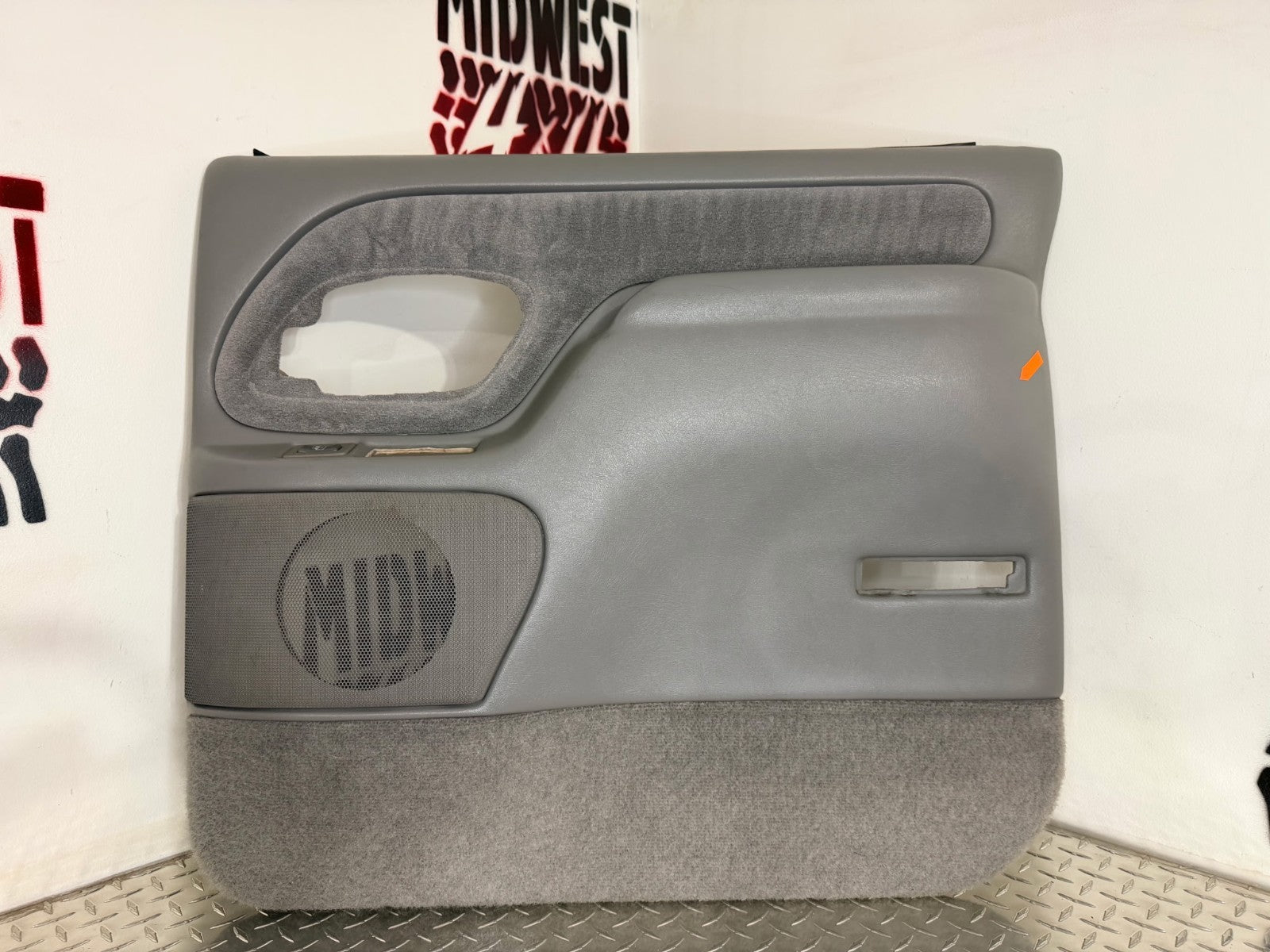 1995-99 Chevy/GMC C/K 2500/3500 Suburban Escalade Rear Right Door Panel OEM