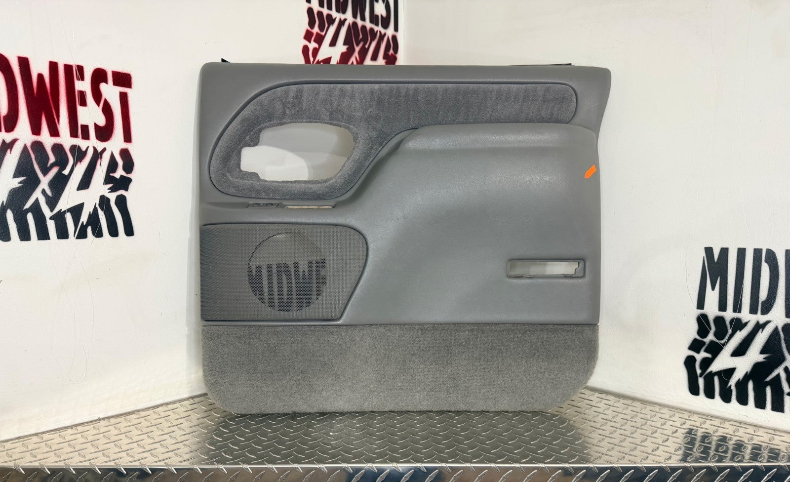 1995-99 Chevy/GMC C/K 2500/3500 Suburban Escalade Rear Right Door Panel OEM