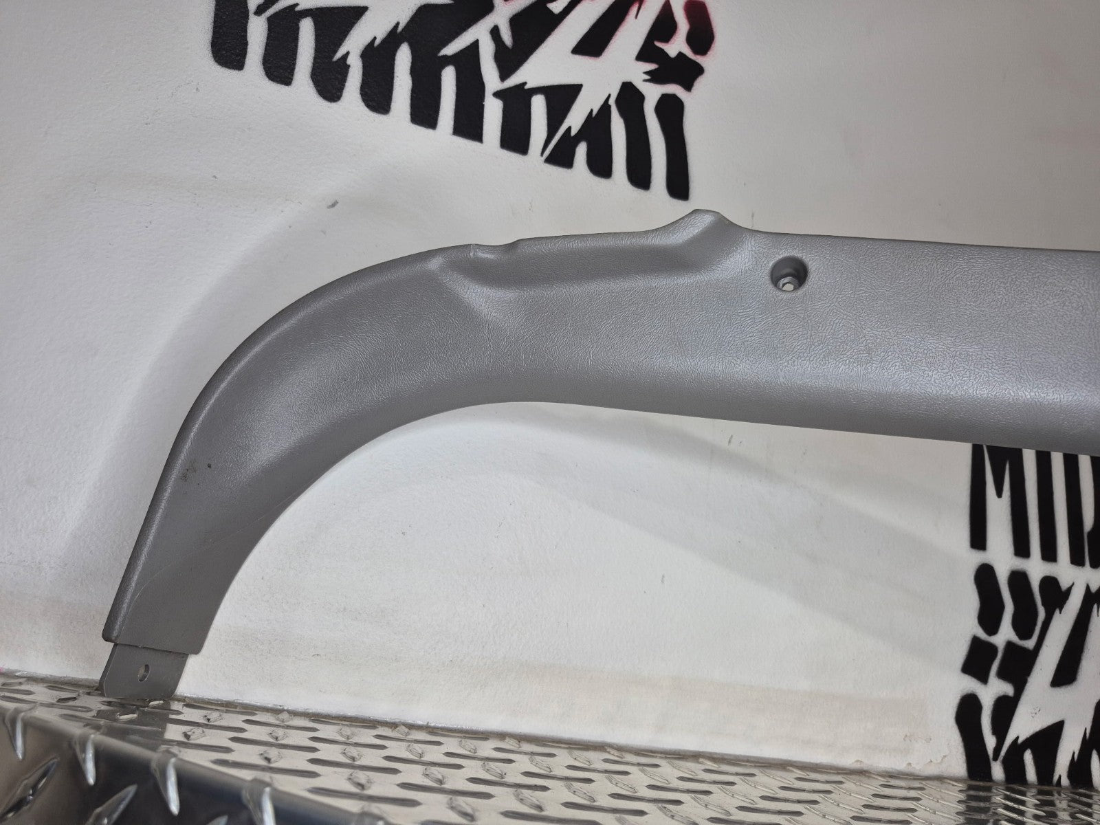 1995-99 Chevy GMC C/K Suburban OEM C Pillar Trim Panel Left Driver-Gray