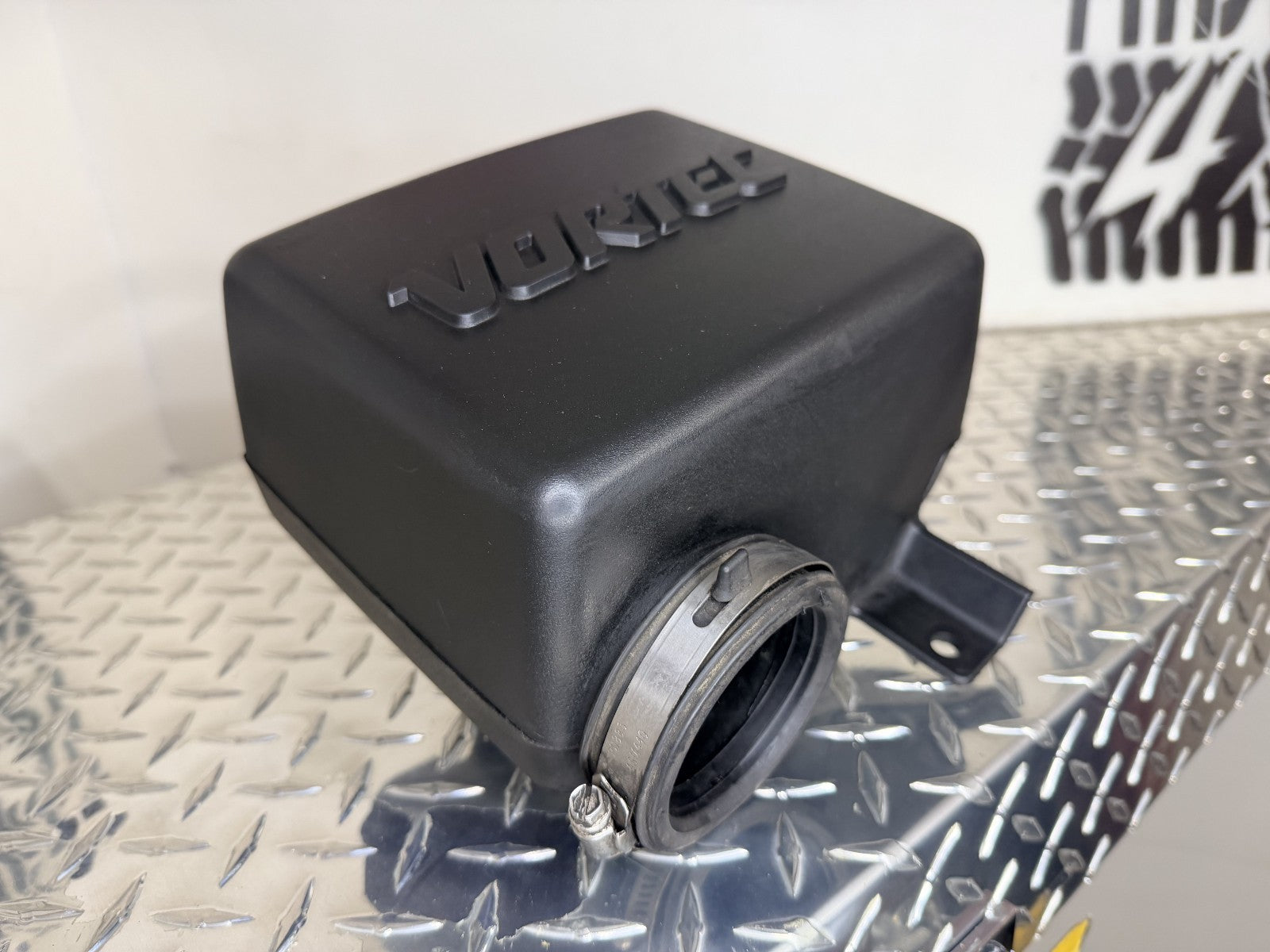 1995-99 Chevy GMC C/K Air Intake Resonator Silverado Sierra Vortec OEM