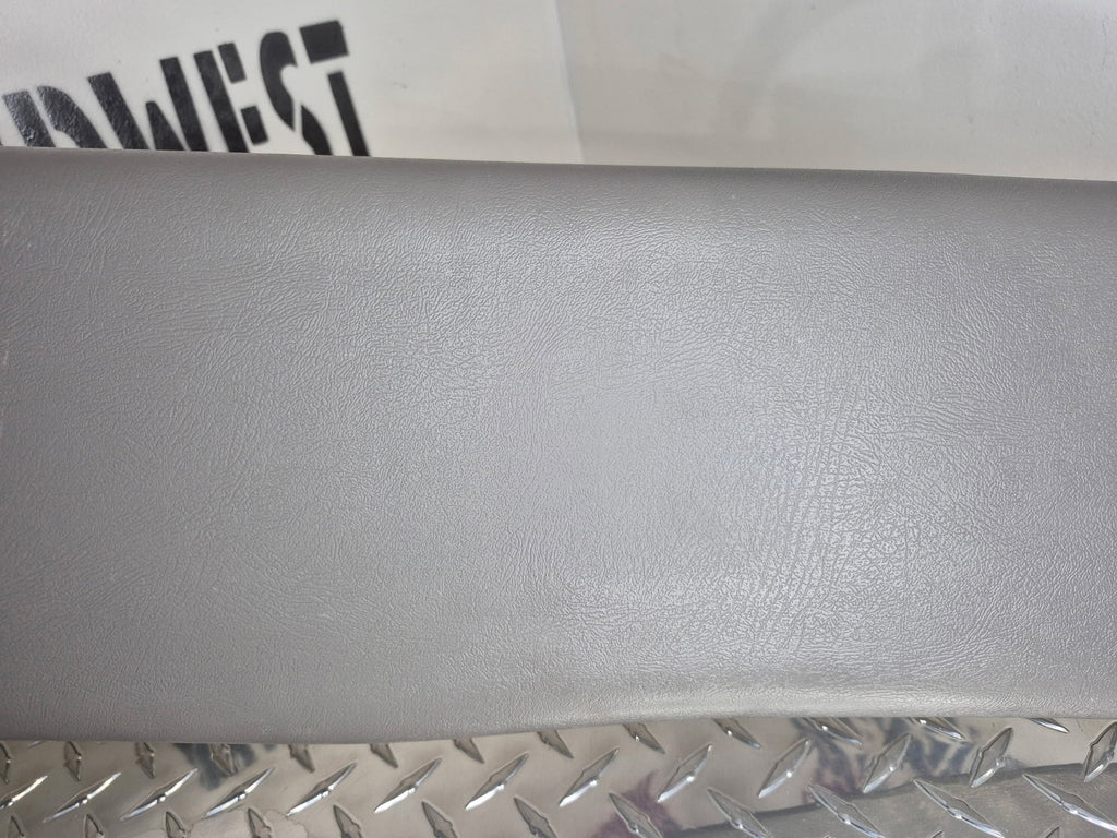 1999-06 Chevy Tahoe GMC Yukon Avalanche LH B Pillar Trim Panel Md Dk Pewter